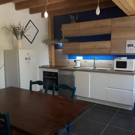 Gites, Les Sapins, Les Jonquilles, Le Sagard Nature Et Détente Appartement La Houssiere