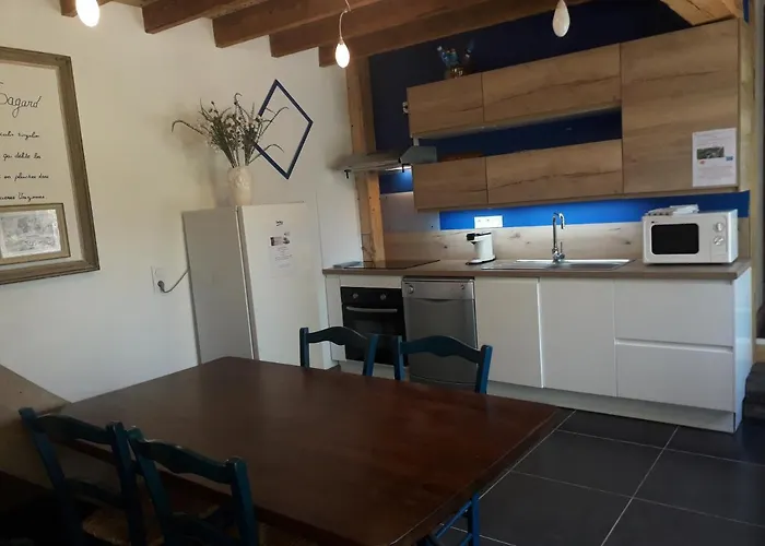 Nature, Triplex Et * La Houssiere